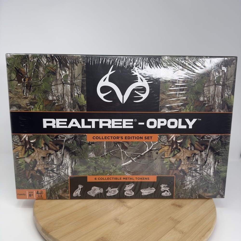 Realtree-Opoly Collector's Edition Board‎ Game Sealed New Hunting Family Game